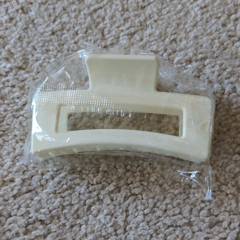 Hair clips - Picture 9 of 10